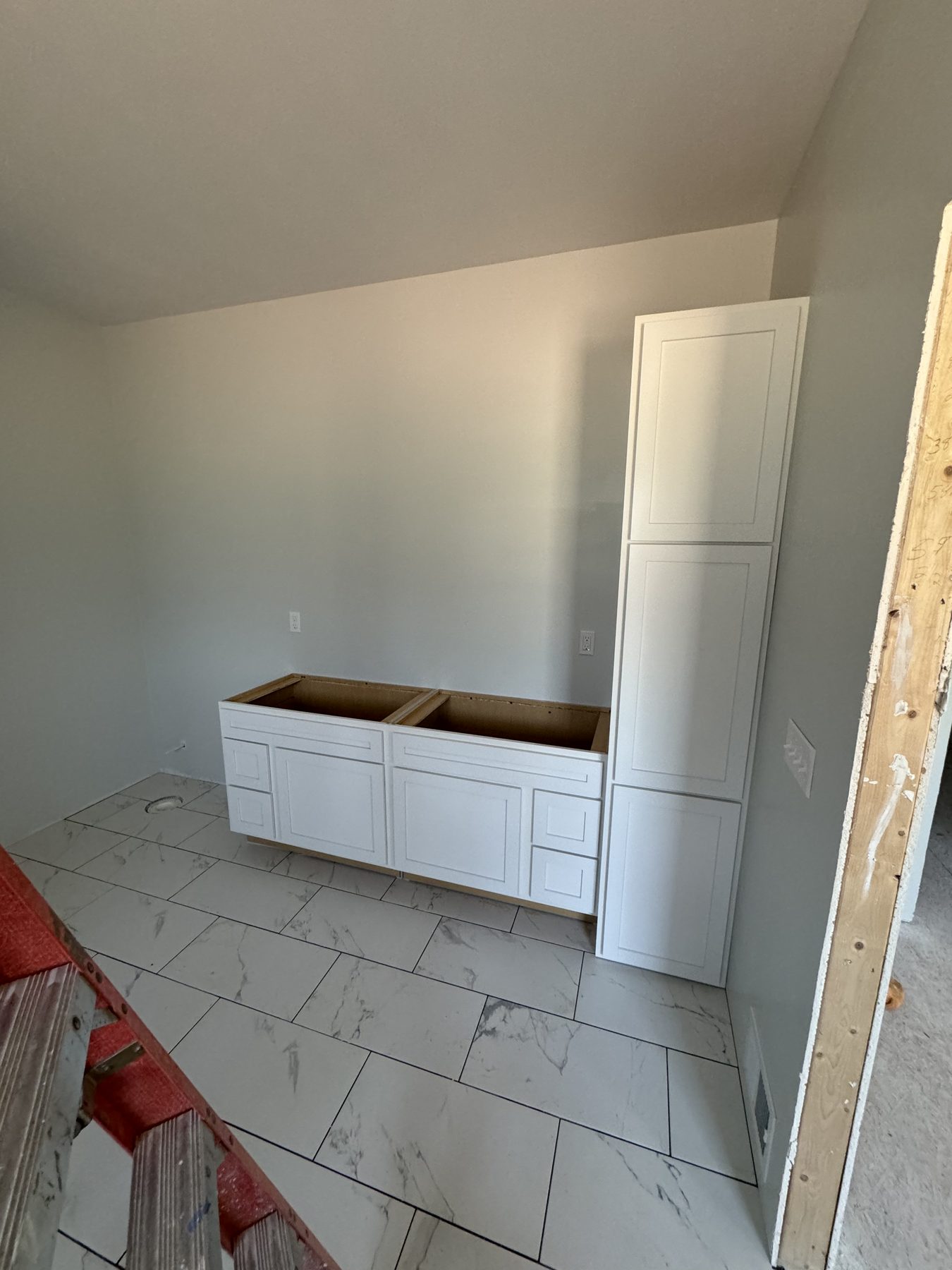 The Modern White Kitchen — project image 7